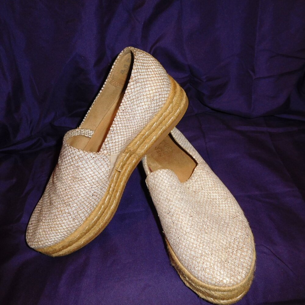 9.5M NATURALIZER PLATFORM ESPADRILLE white gold print pattern THEA